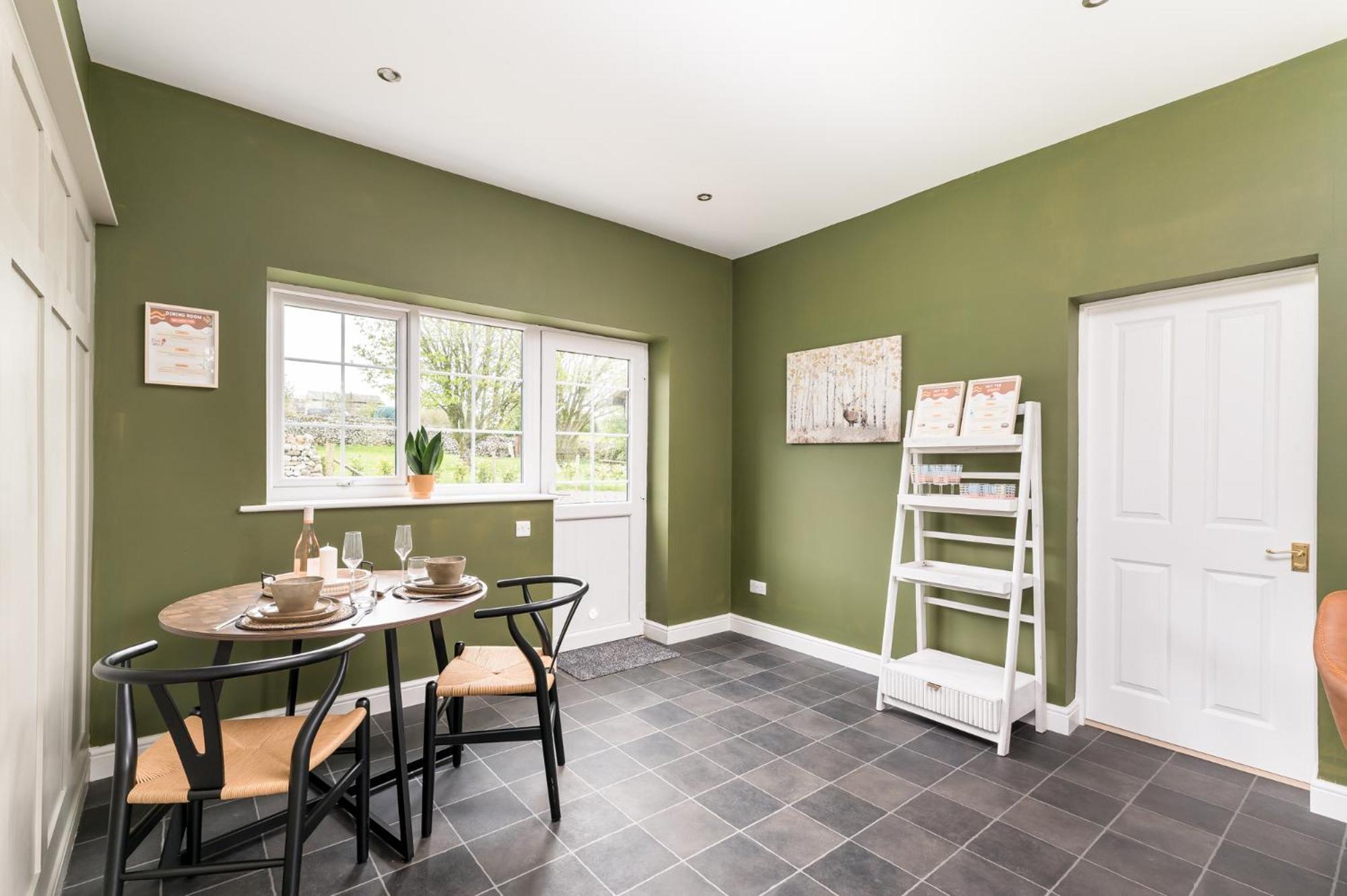 Central Malham Wellbeing Escape Hot Tub & Studio Экстерьер фото