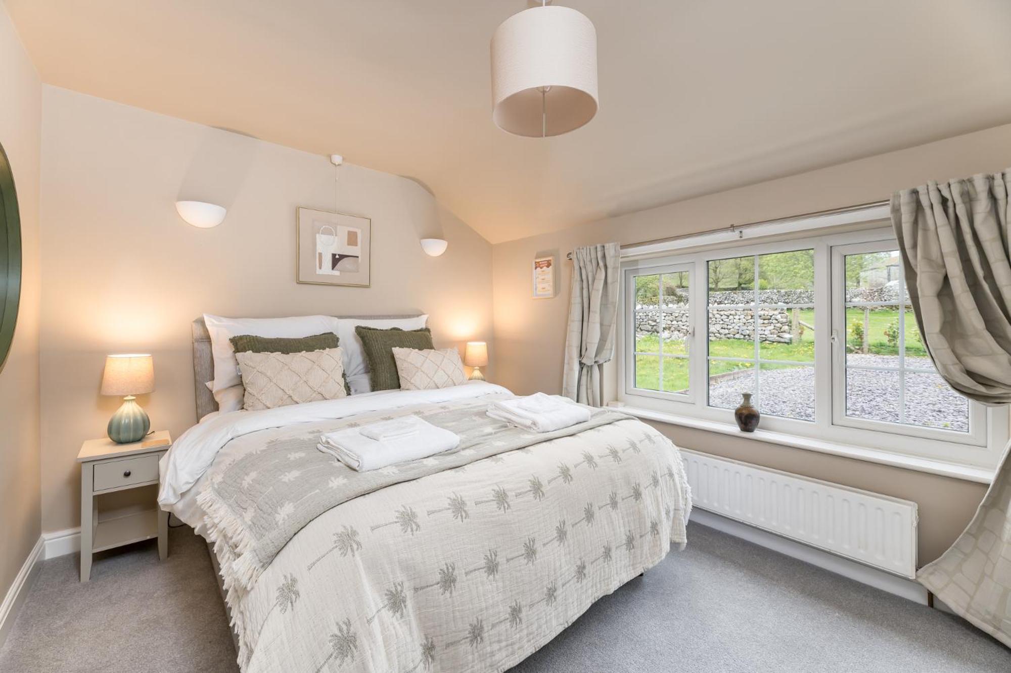 Central Malham Wellbeing Escape Hot Tub & Studio Экстерьер фото